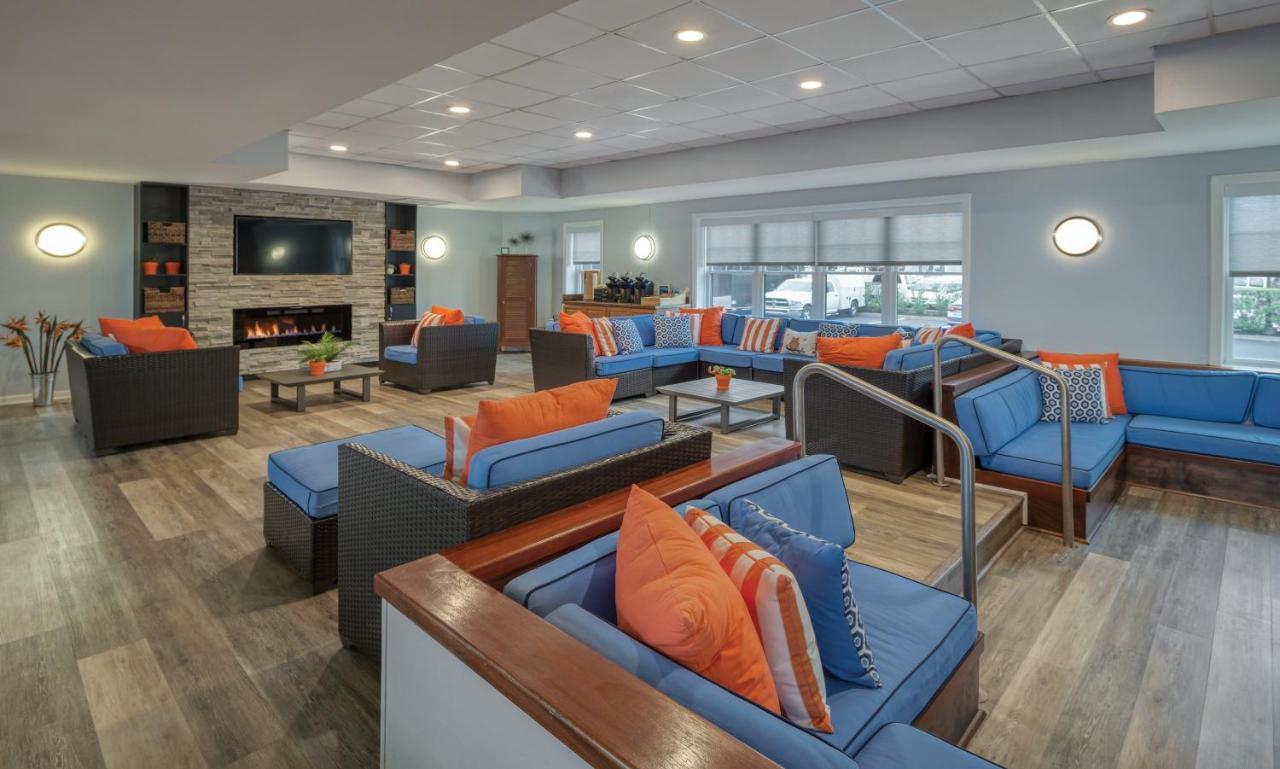 Club Wyndham Long Wharf Hotel Newport Buitenkant foto