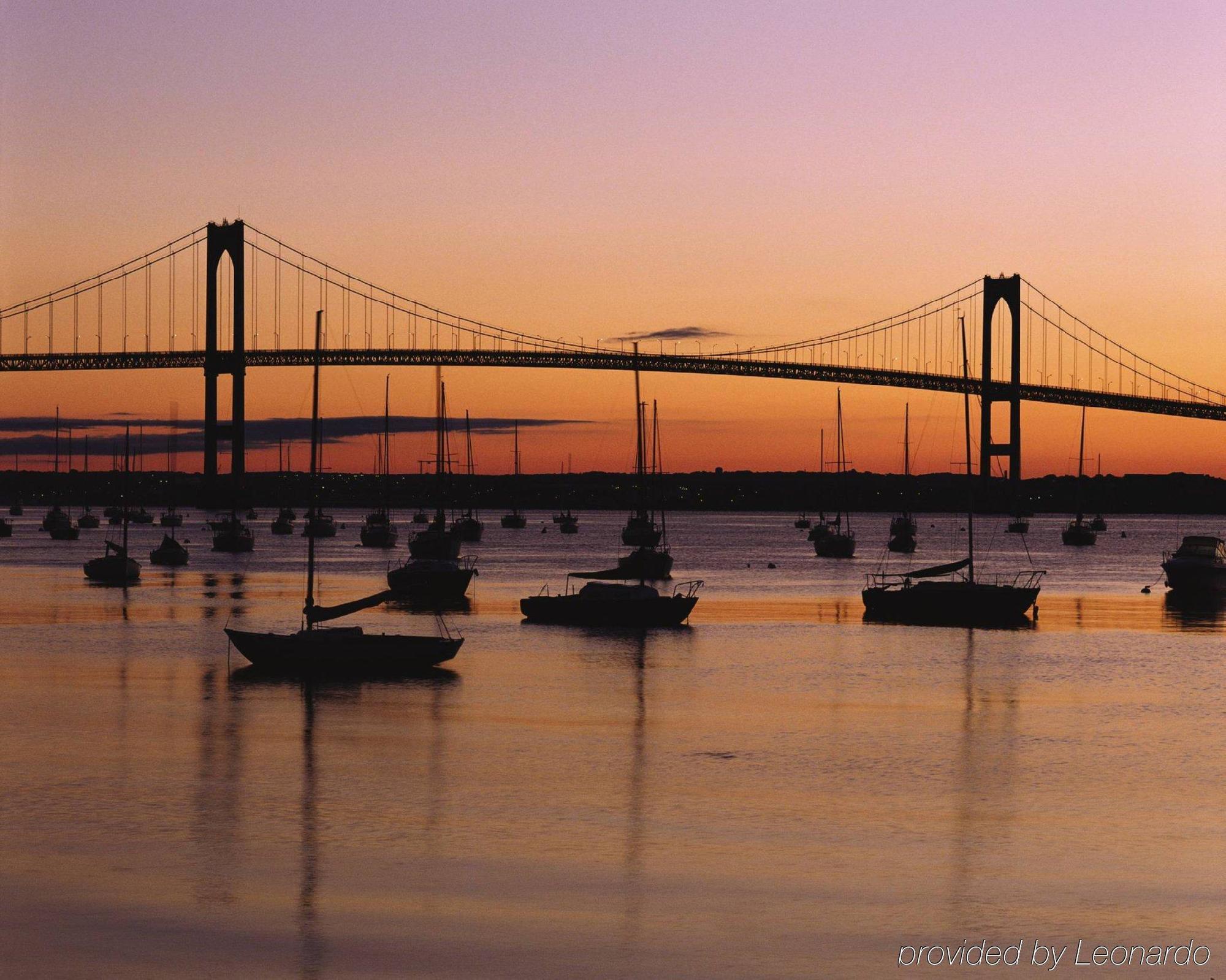 Club Wyndham Long Wharf Hotel Newport Buitenkant foto
