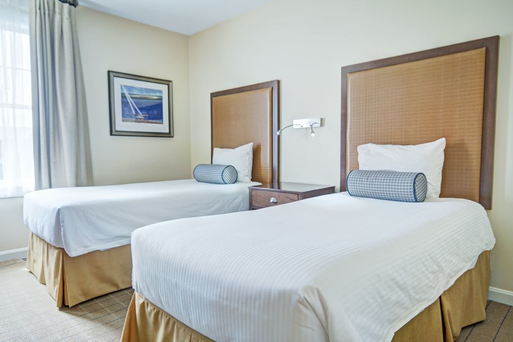 Club Wyndham Long Wharf Hotel Newport Buitenkant foto