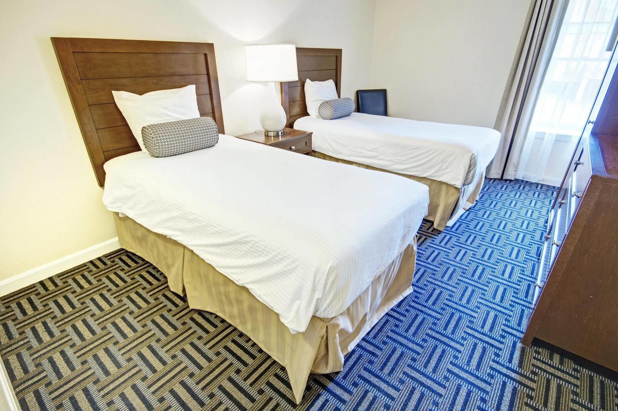 Club Wyndham Long Wharf Hotel Newport Buitenkant foto
